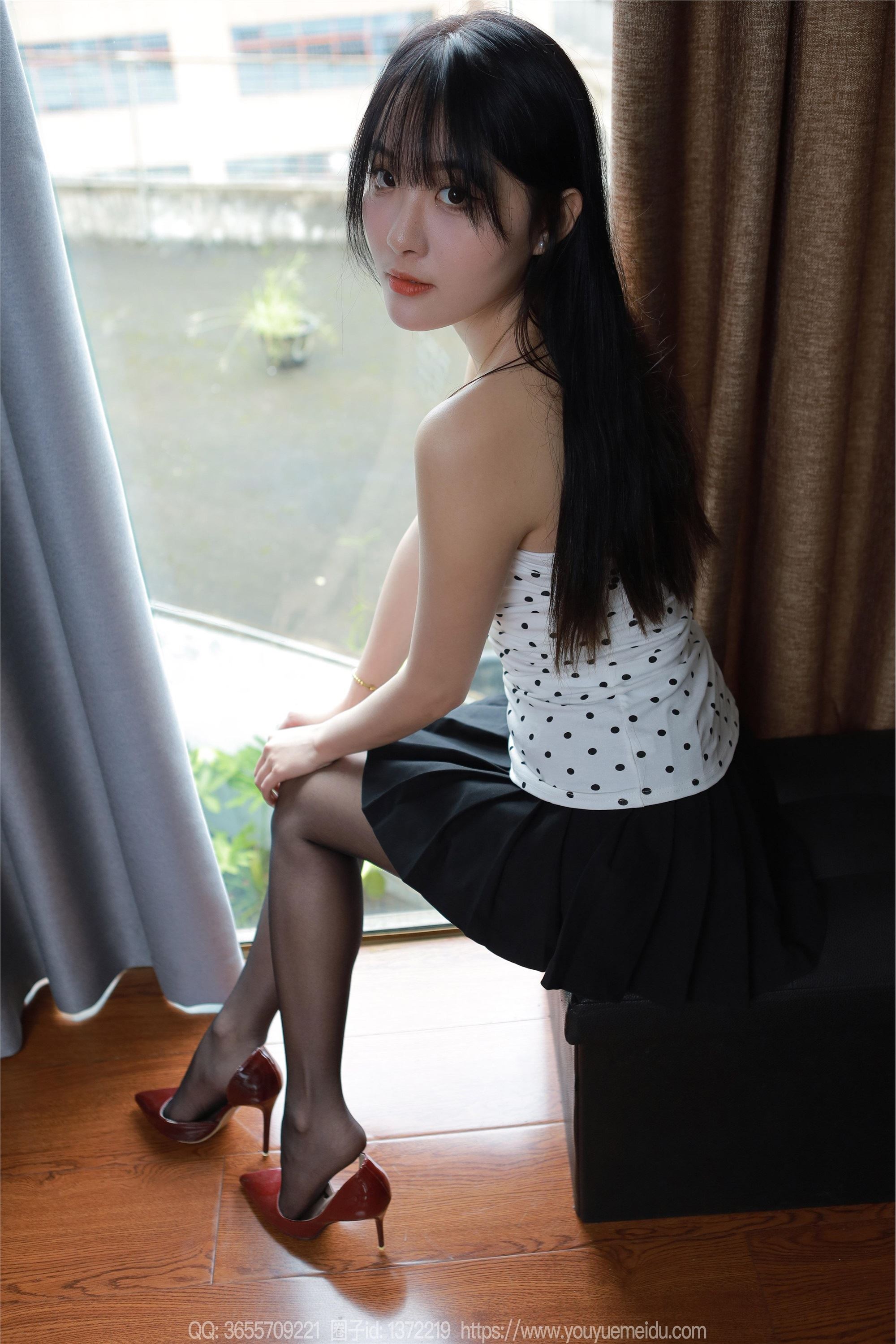 IESS异思趣向  2024.07.16 丝享家 1795 婉萍《波点短裙》